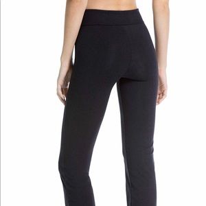 🤩 Fishers Finery Yoga Pant!!